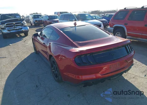 2022 Ford Mustang Ecoboost Premium Fastback z USA, uszkodzony, nr VIN 1FA6P8TH5N5135707